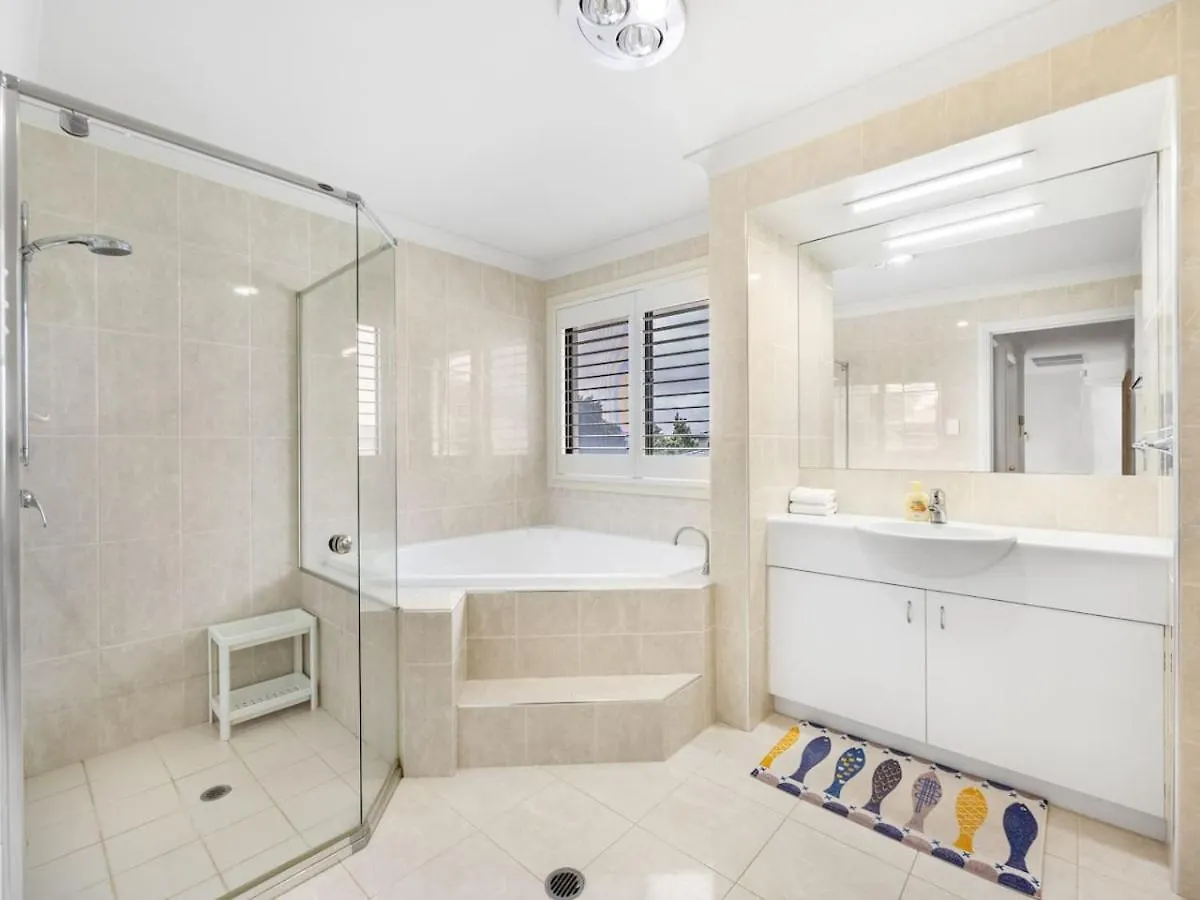 Spacious Comfy 5 Bedroom Home Near Sunnybank Brisbane Holiday home